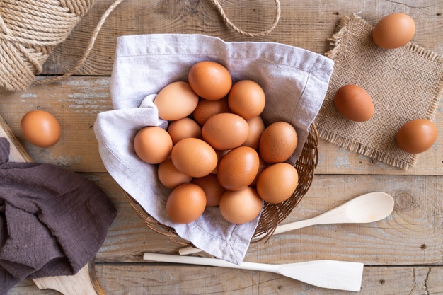 HUEVOS