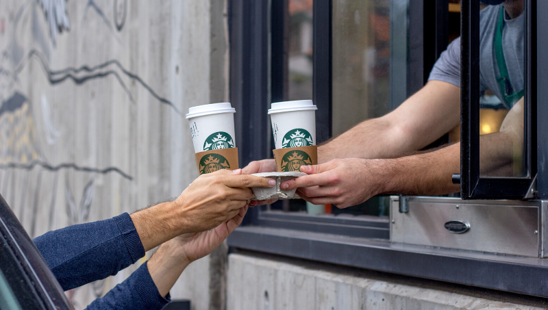 starbucks-pandemia-800x453 (1)