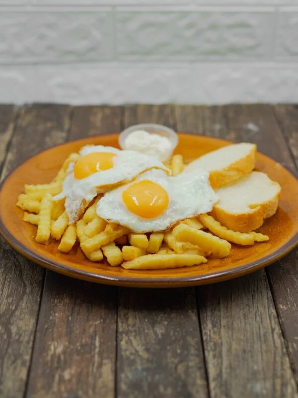 Huevos con papas