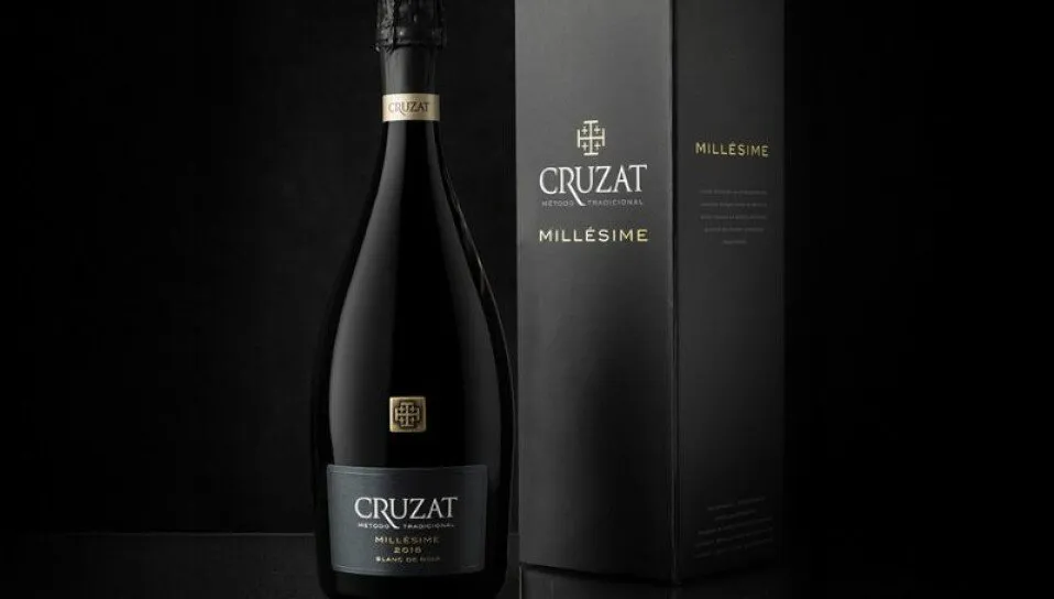 cruzat-vinos-bodega-medium-size