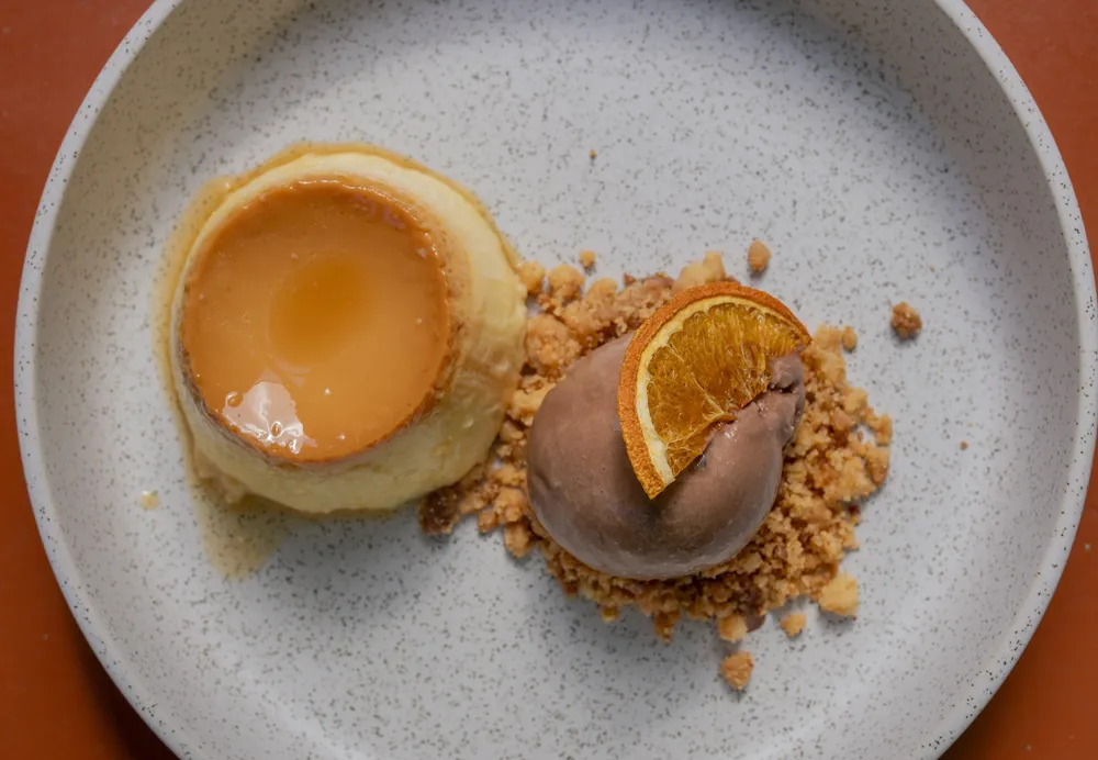 TOMATE - FLAN CREMOSO DE NARANJA