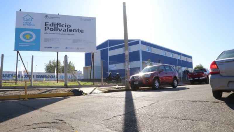 edificio-polivalente
