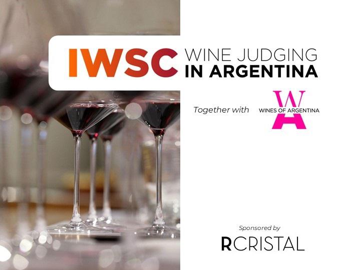 e856ef9b-d64e-41d8-95e3-53ef1ae8cdd1