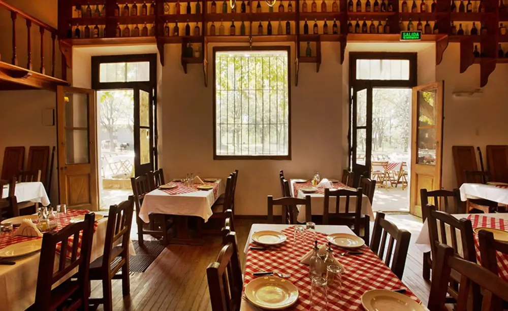 30-tomas-jofre-el-polo-gastronomico-a-minutos-de-mercedes-148-big