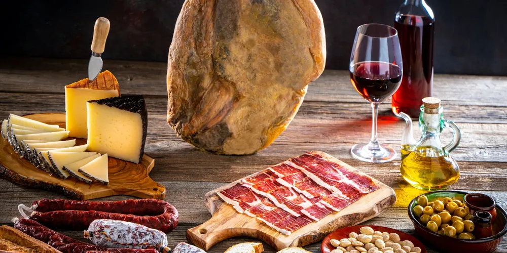 Jamon y vinos